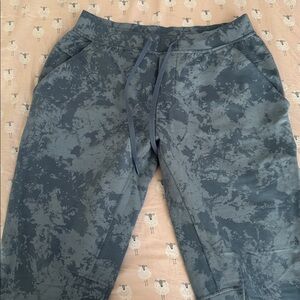 Lululemon City Sweat Jogger Mens large Sweatpants Spectral Chambray River Blue